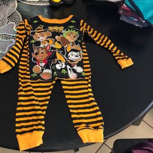 5/$20 toddler pjs